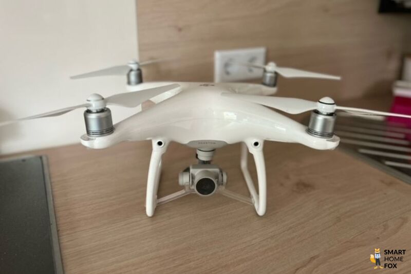 DJI Phantom 4 Drohne